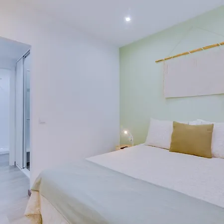 Faro: Casa Trevo Com Terraco Bbq