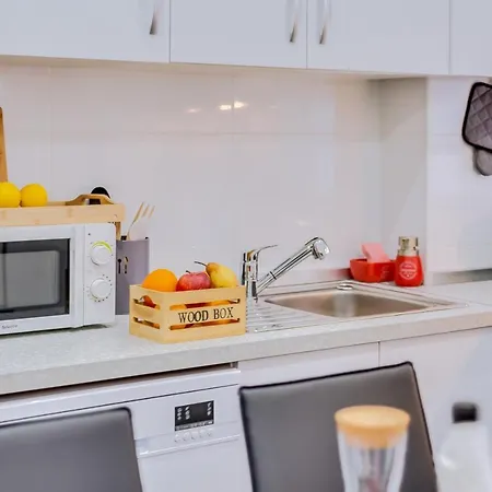 Faro: Casa Trevo Com Terraco Bbq בית נופש פארו